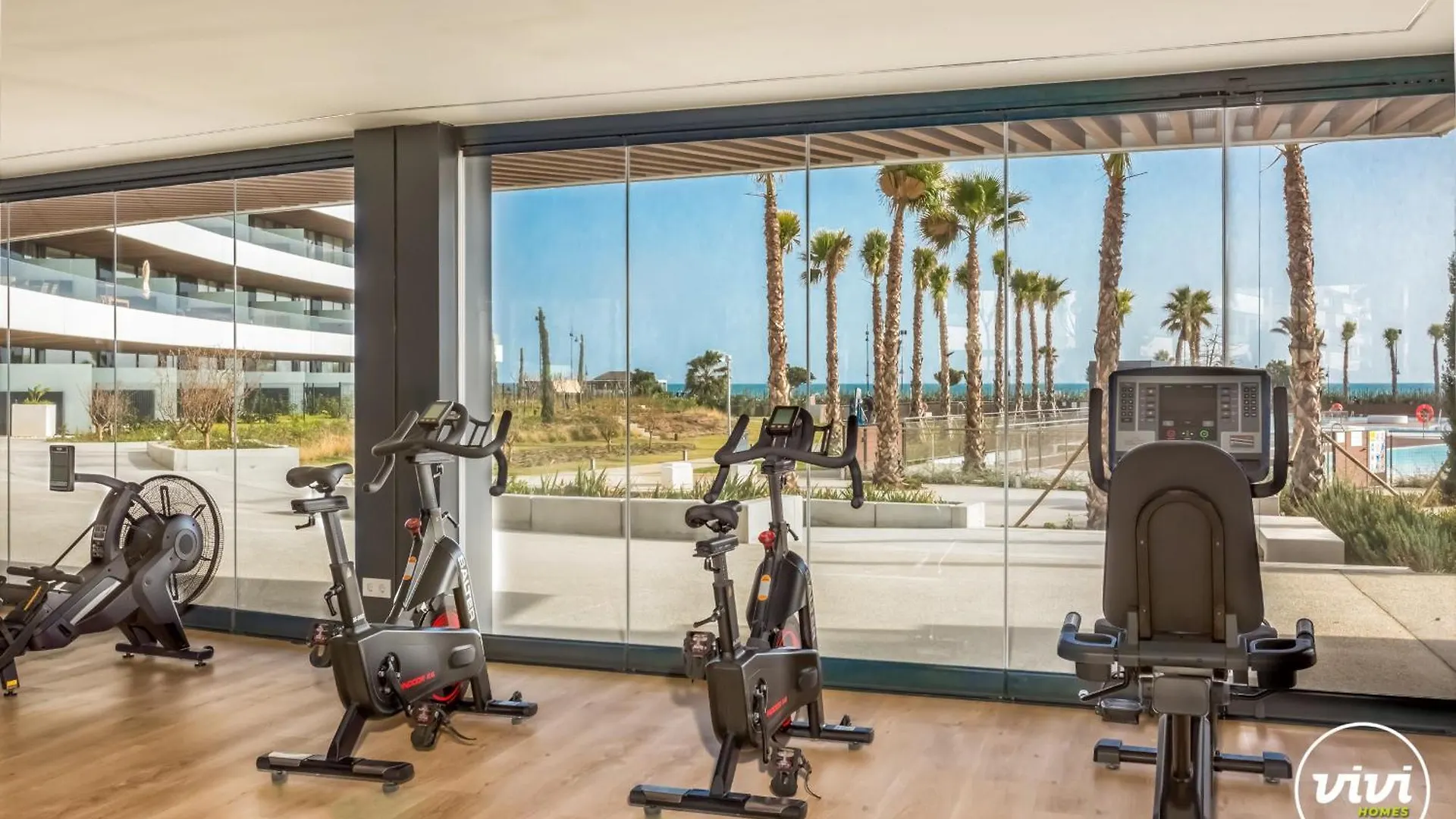 Daire Vivi Homes - Sunset Pool, Sauna, Gym & Beach Torremolinos