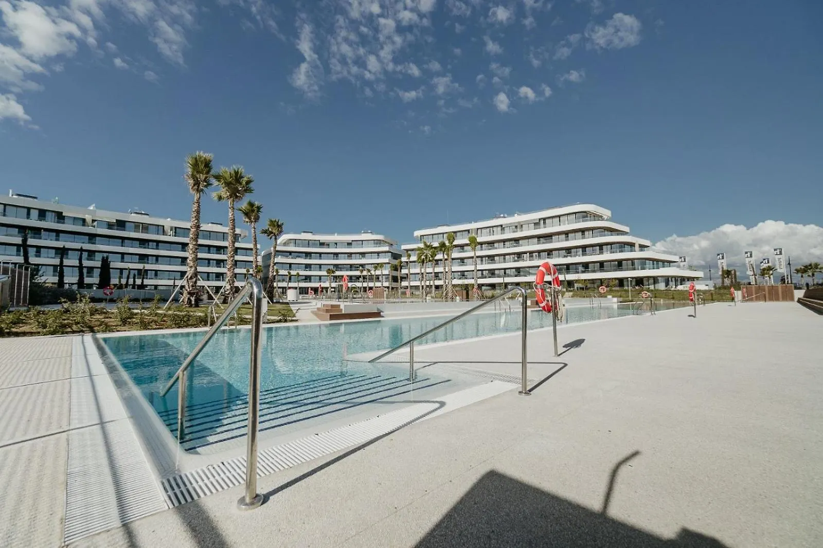 Apartment Vivi Homes - Sunset Pool, Sauna, Gym & Beach Torremolinos
